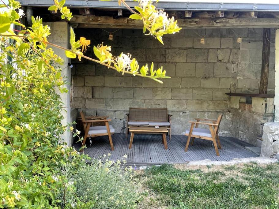 Chez Juliette - Maison Et Jardin - Bord De Loire A Saumur Eksteriør bilde